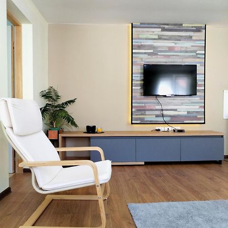Nikas Apartman Donji Milanovac Ngoại thất bức ảnh